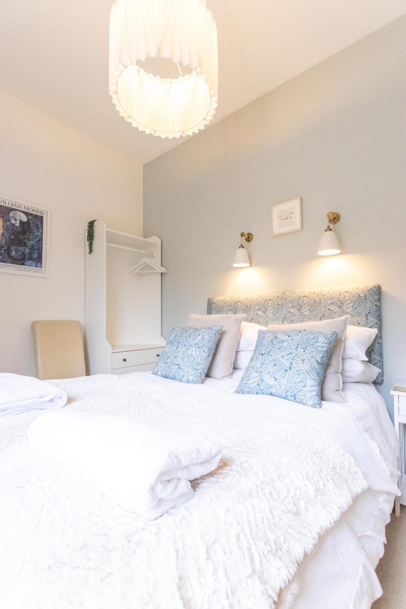 ホテル Poole Park House エクステリア 写真