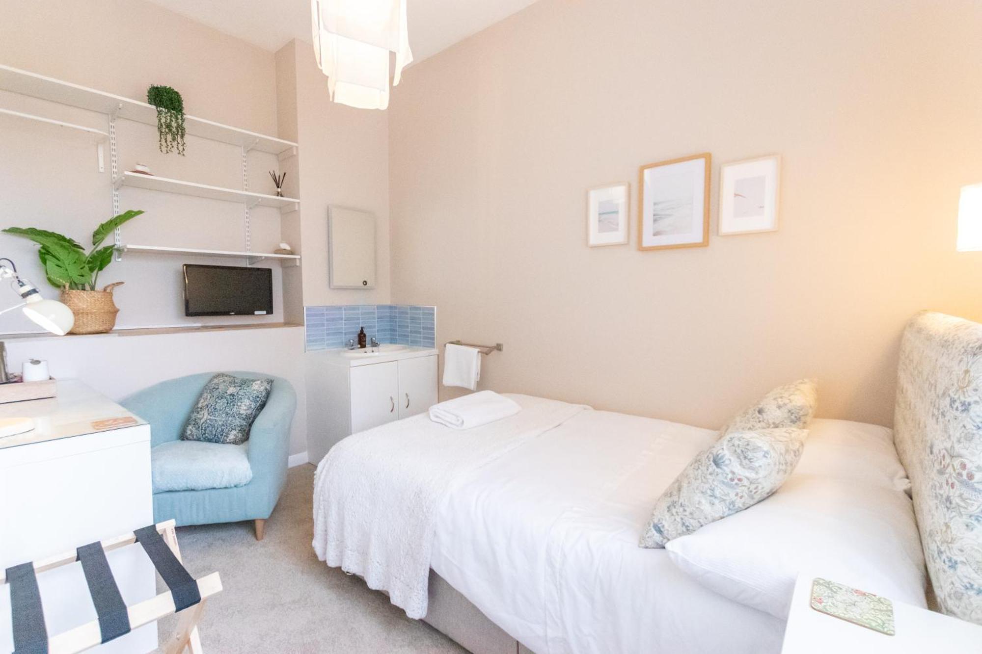 ホテル Poole Park House エクステリア 写真