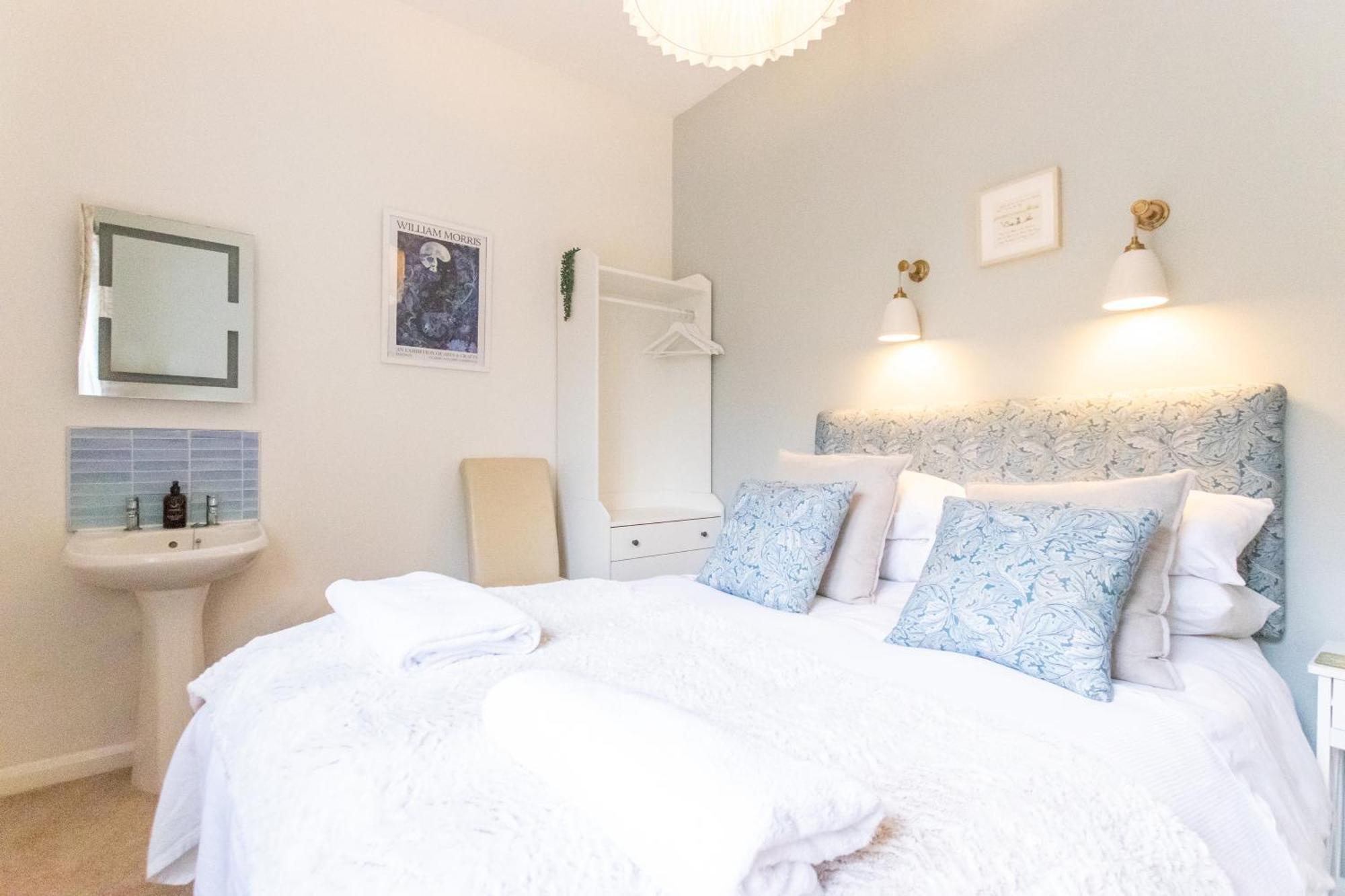 ホテル Poole Park House エクステリア 写真