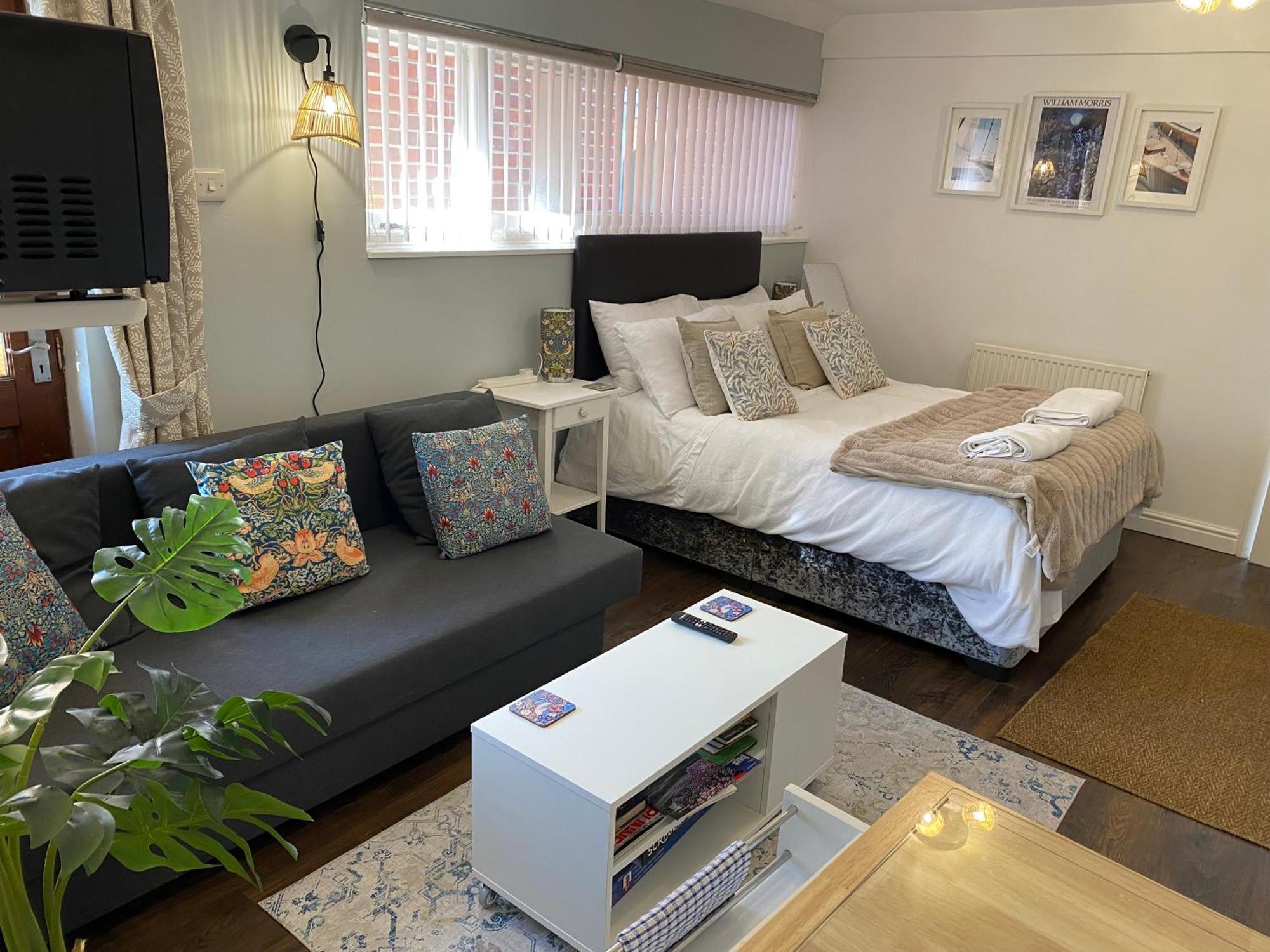 ホテル Poole Park House エクステリア 写真